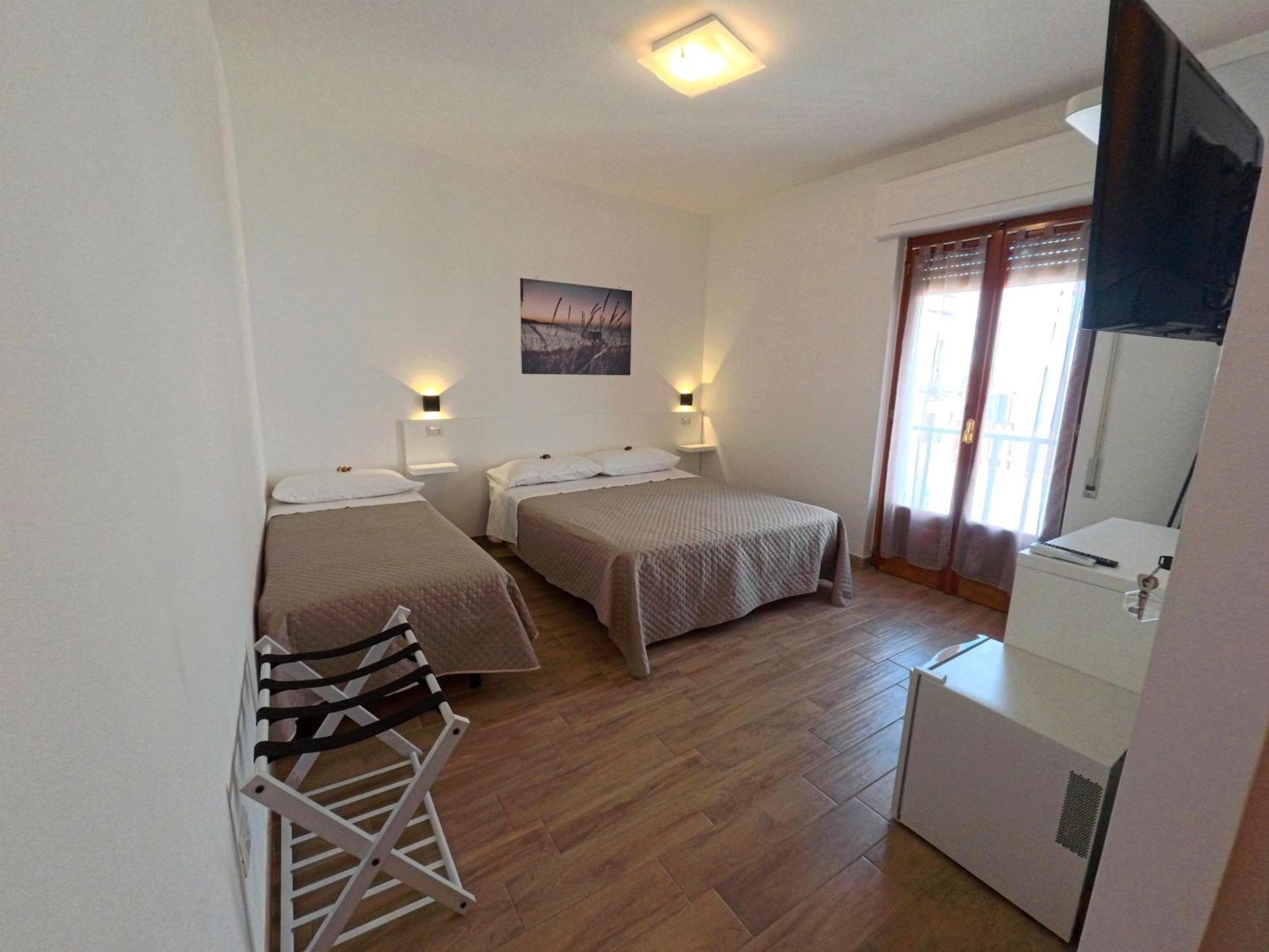 بيسْكيتْشّي Sunrise Bed And Breakfast المظهر الخارجي الصورة